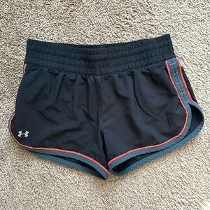 Under Armor running shorts in good condition